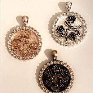 3-D Pendant Tray Charm